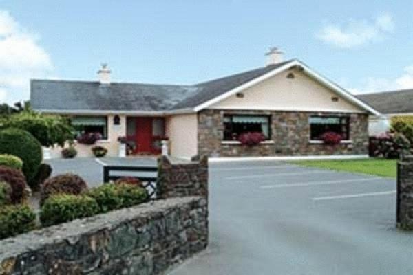 Bed and Breakfast The Harp à Killarney Extérieur photo